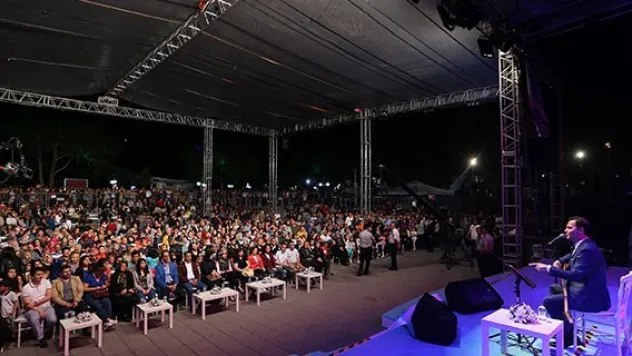 Orhan Hakalmaz konserine büyük ilgi