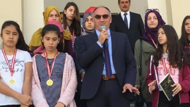 Yaman Dede AİHL ilk mezunlarını verdi