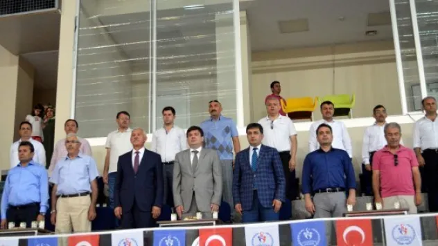 Yaz spor okulları açılışı yapıldı