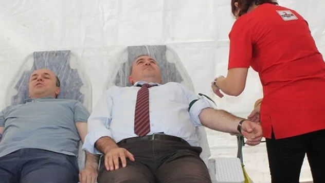 İl Sağlık Müdürlüğü'nden kan bağışına destek