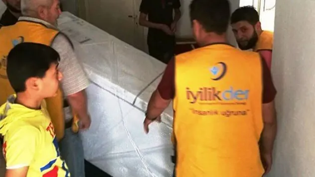 İyilikder Kayseri'de beyaz eşya dağıttı