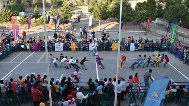 Kocasinan Belediyesi unutulan çocuk oyunlarını canlandırıyor