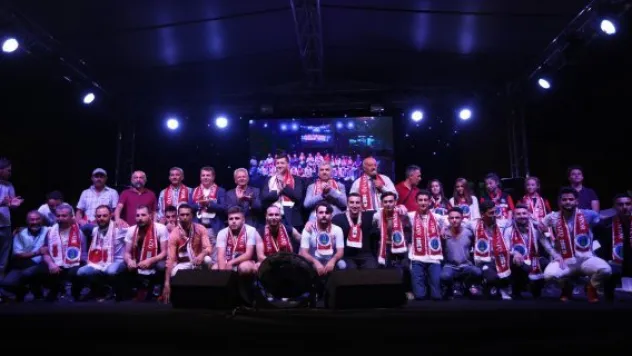 Başkan Çelik, Özvatan'da Festivale katıldı