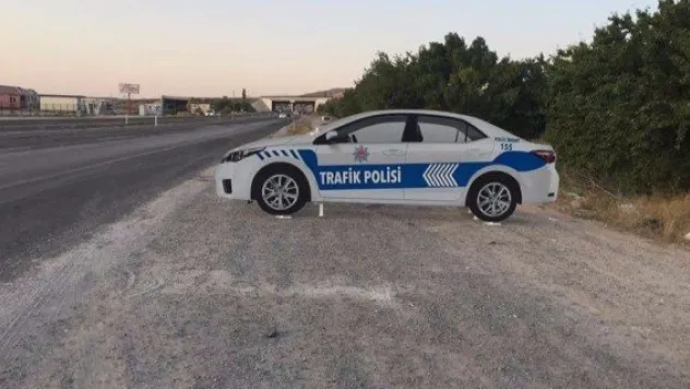Maket trafik polisi aracı konuldu