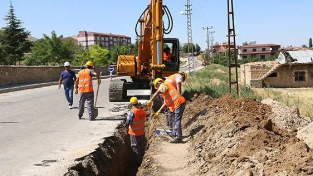 Yahyalı'da doğalgaz kazı çalışmaları başladı