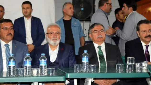 Bakanlardan  Elitaş'a taziye ziyareti