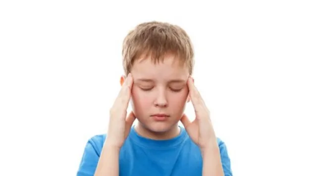 Baş ağrısı okul başarısını etkiliyor!