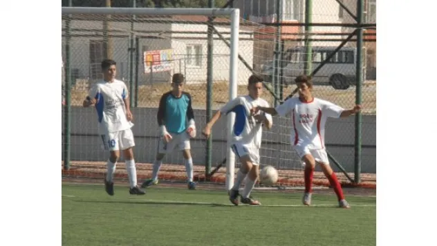 14 yaşında tam bir gol makinesi