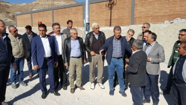 Akay Besi Çiftliği inşaatını inceledi