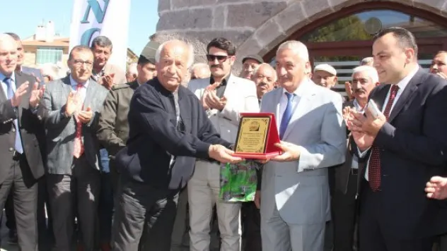 Başkan Zekeriya Karayol Muhtarlar Odasını açtı