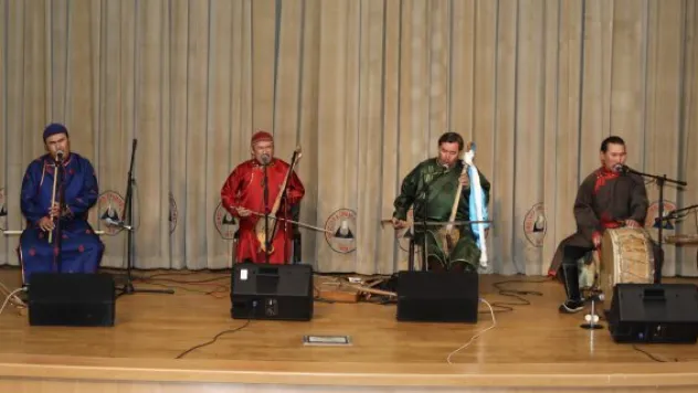 ERÜ'de Huun Huur Tu rüzgrı