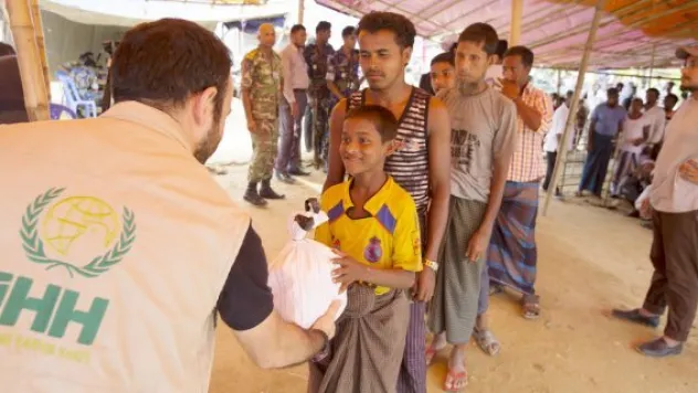 İHH Arakan için seferber oldu