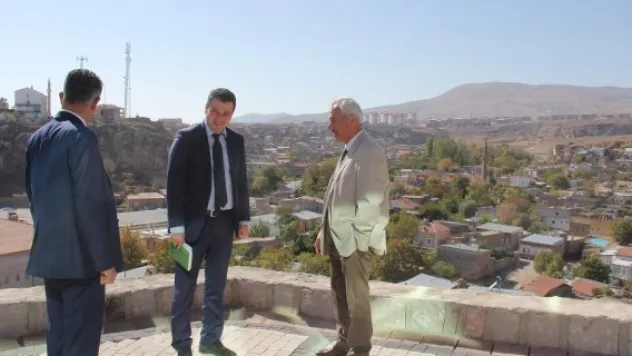 Karayol, Seyir Teras'ta incelemelerde bulundu