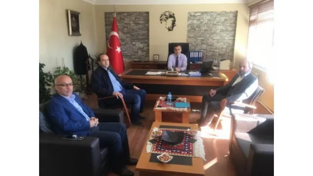 'Zorunlu hizmet bölgelerinde tazminat ödenmesi şarttır'