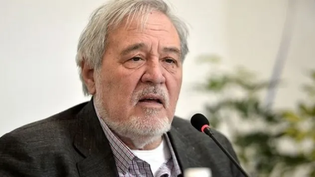 İlber Ortaylı geliyor