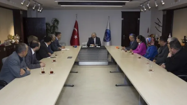 İncesu ve Sarız heyetinden Başkan Çelik'e ziyaret