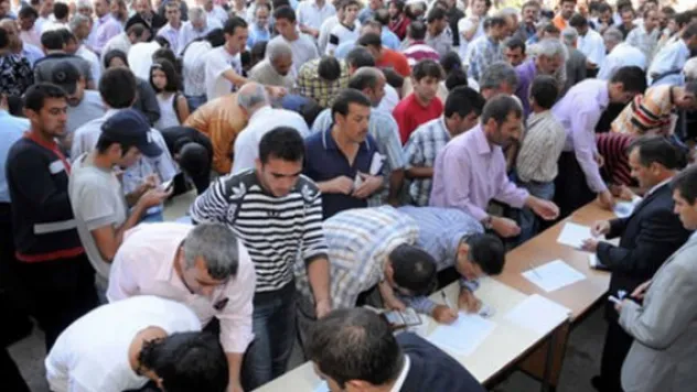İşsizlikte tek haneli rakamlara hızla yaklaşıldı