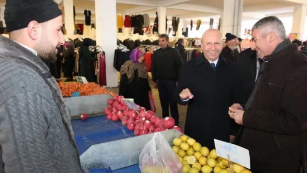 Kocasinan modern pazar yeri esnafı memnun etti