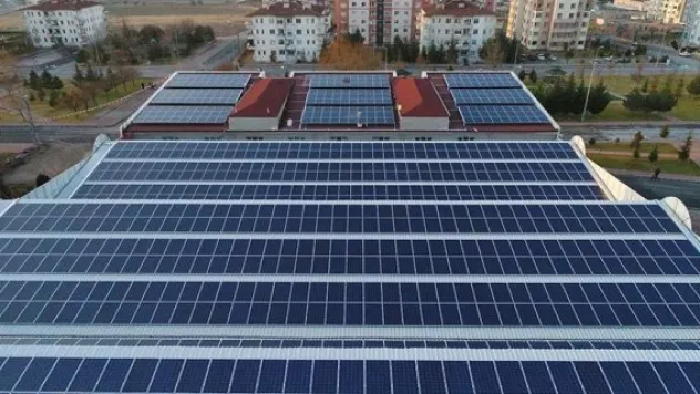 Maliyeden çatıda üretilecek elektriğe destek