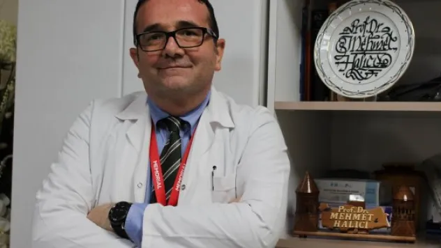 'Yanlış ayakkabı seçimi ağrı nedeni'