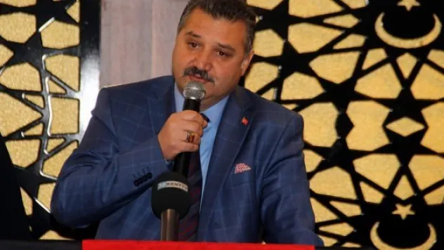 Başkan Adayı Özet, projelerini tanıttı