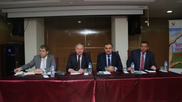 Develi'de muhtarlar toplantısı yapıldı