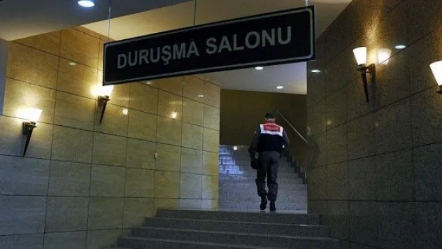 İki iş adamına FETÖ'den hapis cezası 