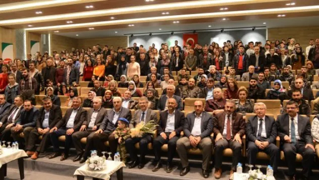 Kayseri Şeker'den 1184 öğrenciye karşılıksız burs