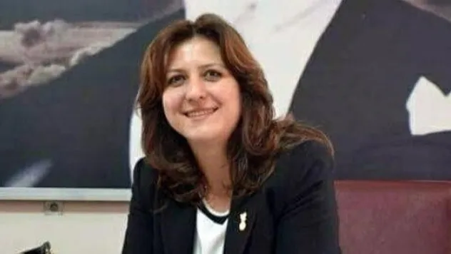 &quotSigara hem sağlığın hem de cebin düşmanı!&quot