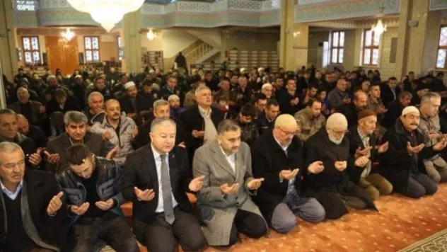 Develi'de şehitler dualarla anıldı