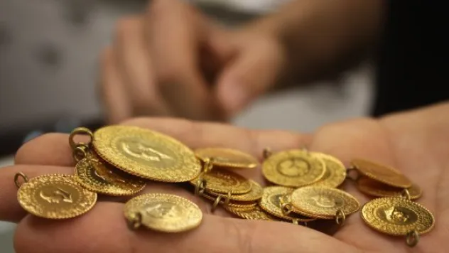 Altının yükselişine 'Erken seçim' freni