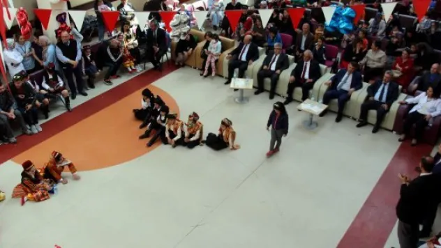 Çocuk Hastanesinde 23 Nisan coşkusu