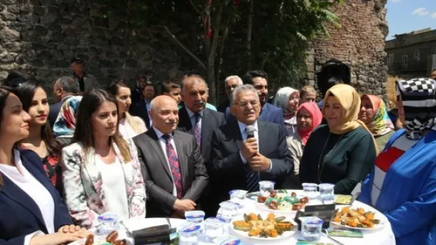 Melikgazi Belediyesi çölyaklı hastaların destekçisi