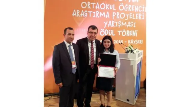 Ortaokulu öğrencisinin TÜBİTAK başarısı