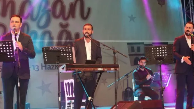 Ramazan Sokağında Kur'an ve ilahi gecesi