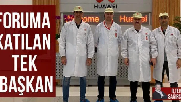 FORUMA KATILAN TEK BAŞKAN