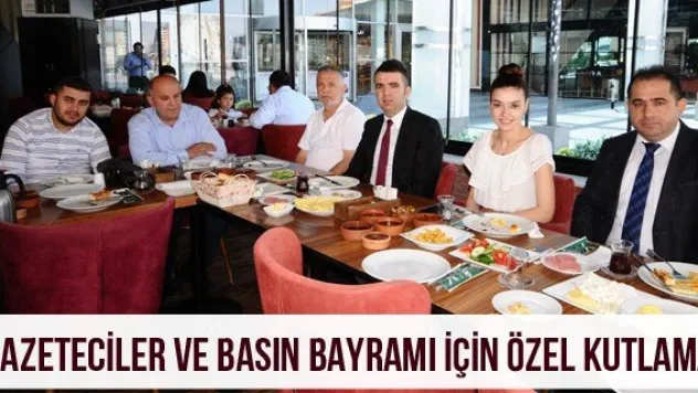 Gazeteciler ve Basın Bayramı için özel kutlama