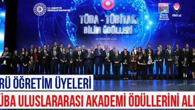 ERÜ Öğretim Üyeleri TÜBA Uluslararası Akademi Ödüllerini Aldı