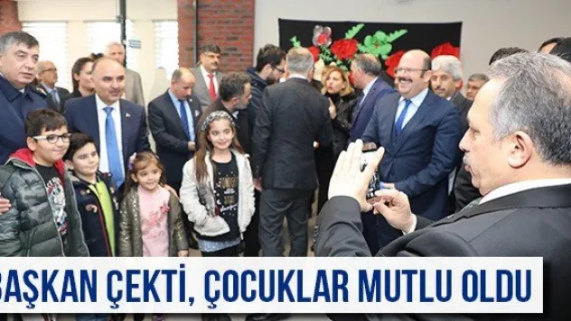 Başkan çekti, çocuklar mutlu oldu