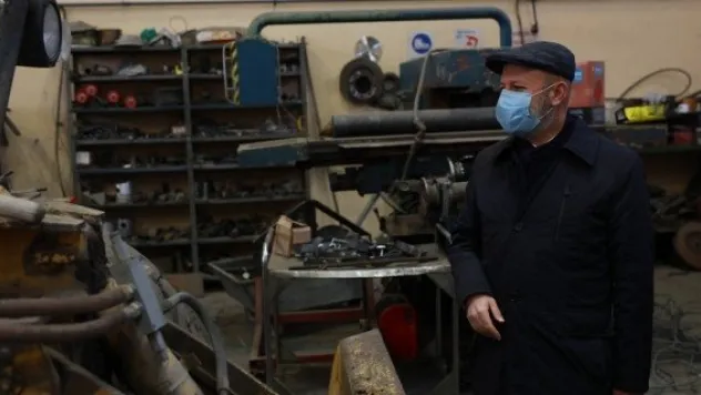 ATÖLYESİYLE, EKONOMİYE VE ÇEVREYE KATKI SAĞLIYOR