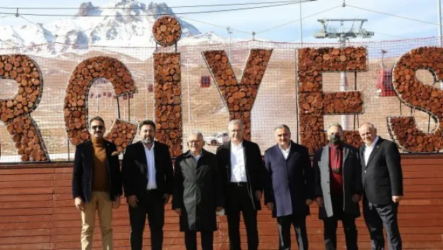 BAŞKAN BÜYÜKKILIÇ, ÜSKÜDAR BELEDİYE HEYETİYLE ERCİYES' DE BULUŞTU