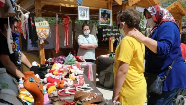 BU PAZAR MAHARETLİ ELLER, TALAS'TA GÖREV BAŞINDA