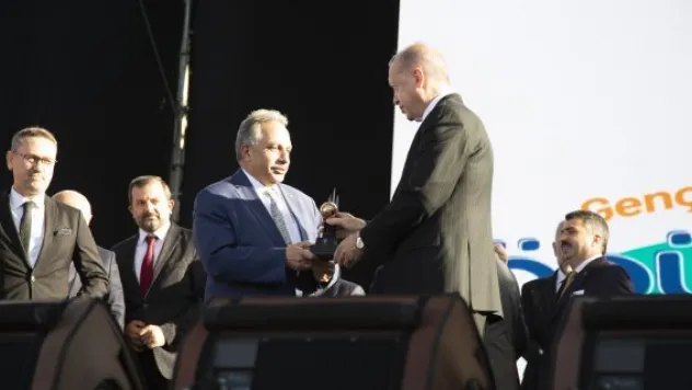 GENÇ TALAS'A CUMHURBAŞKANI ERDOĞAN'DAN ÖDÜL