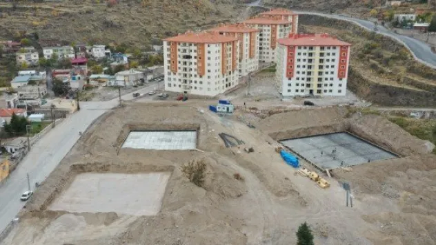 HACILAR'DA KENTSEL DÖNÜŞÜM KAPSAMINDA 152 DAİRENİN TEMELİ ATILIYOR