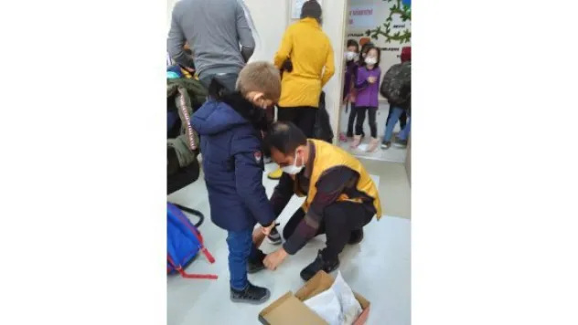 İYİLİK GÖNÜLLÜLERİ GÖNÜLLERİ ISITTI