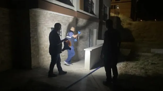 3. kattan düşen kadın ağır yaralandı