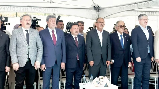 3 yeni okulun toplu açılışı yapıldı: 'Türkiye'ye damga vuracak okulun açılışı Eylül'de'