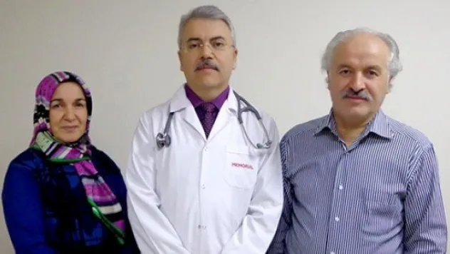 35 Yıllık Evli Çiftin Kalplerine Aynı Anda Stent Takıldı 