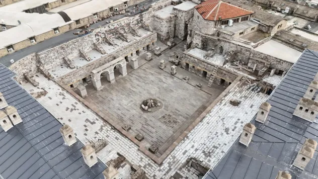 525 yıllık tarihi Gön Han'da restorasyon çalışmaları sona yaklaştı