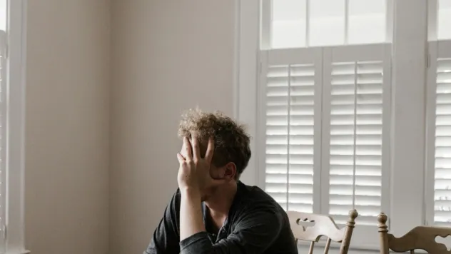 Agorafobi: Korkunun sınırları evin dışına çıkmamakla çiziliyor